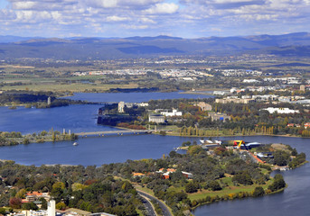 Fototapeta na wymiar aerial view of Canberra, Australia seen from the Black Mountain Tower