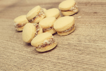 Fototapeta premium Alfajores de Maicena con dulce de leche