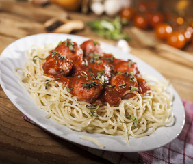 Spaghetti pasta with meatballs