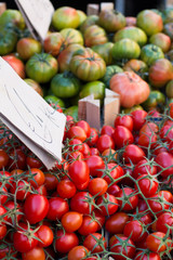 Pomidory na sycylijskim targu