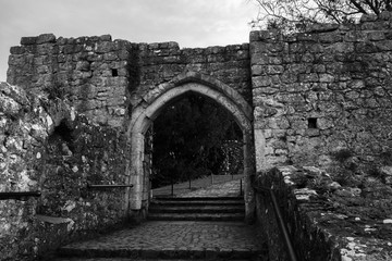 Fototapeta na wymiar Castle Pathway