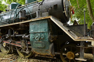 Fototapeta na wymiar Old steam locomotive metal