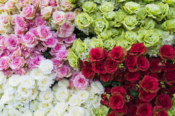 a lot of artificial flower in the market