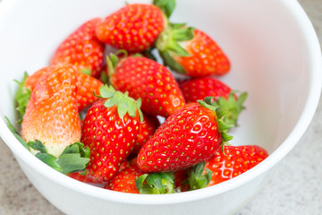 strawberries in bowl