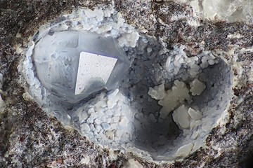 Crystal of analcime