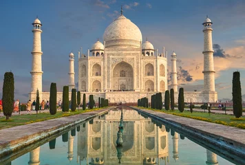 Fotobehang Taj Mahal India, Agra. 7 world wonders. Beautiful Tajmahal trave © jura_taranik