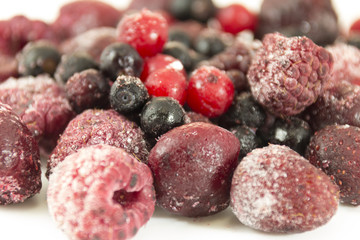 gemischte waldbeeren tiefgefroren