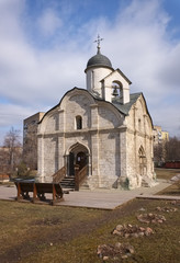 Obraz premium Moscow, Temple of the holy martyr and Wonderworker Tryphon in Naprudnom, Moscow, 15th century