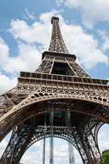 Fototapeta na wymiar Eiffel Tower in Paris. France