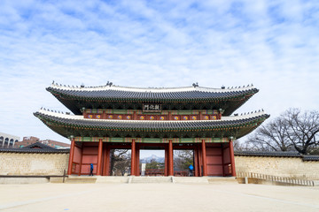 Fototapeta premium Beautiful traditional korean Architecture, The main gate at Chan