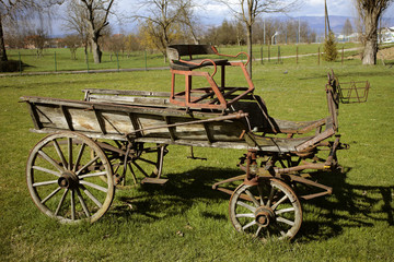 Fototapeta na wymiar Old carriage in Velika Mlaka, Croatia