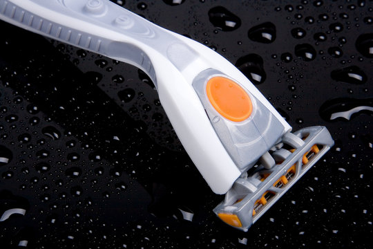 Razor 3