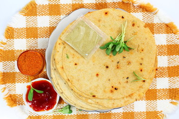 indian gujrati snack khakhra or crispy roti or crispy chapati bread © gv image
