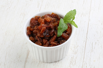 Raisin in the bowl