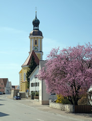 Alte Pfarrkirche in Gro&szlig;mehring