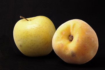 apple and peach