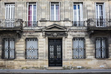 Fototapeta na wymiar Old house of Bordeaux