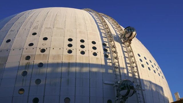 Globe arena with tourists