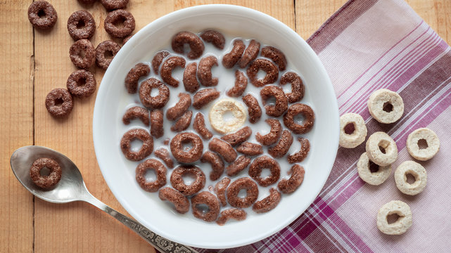 Mix of cereal rings on kitchen