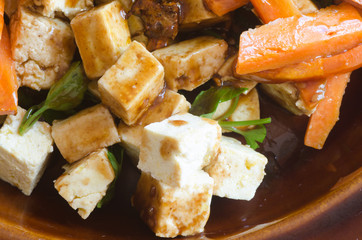 fried tofu with vegetables