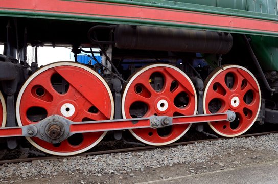 The chassis of the locomotive.