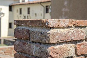 Lari e il suo castello dei Vicari.