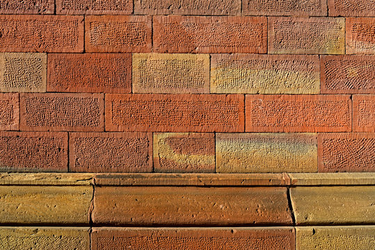 Sandsteinmauer an historischem Geb&auml;ude