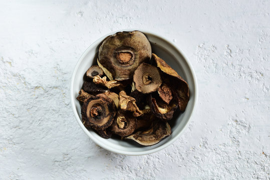 Mushrooms in a bowl.