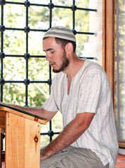 Fototapeta premium Muslim men in the mosque 