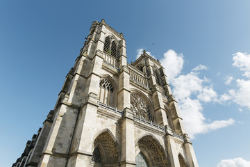 Abbatiale Saint-Pierre de Corbie (80) © emlilou21