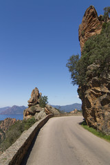 Strasse in les calanches 2