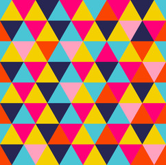 Kolorowy trójkąt geometryczny wzór - 107464235