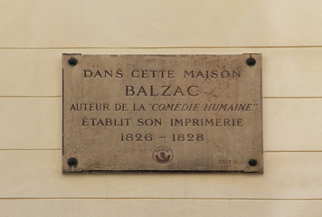 Plaque commémorative de l'imprimerie de Honoré de Balzac 17 rue Visconti à Paris