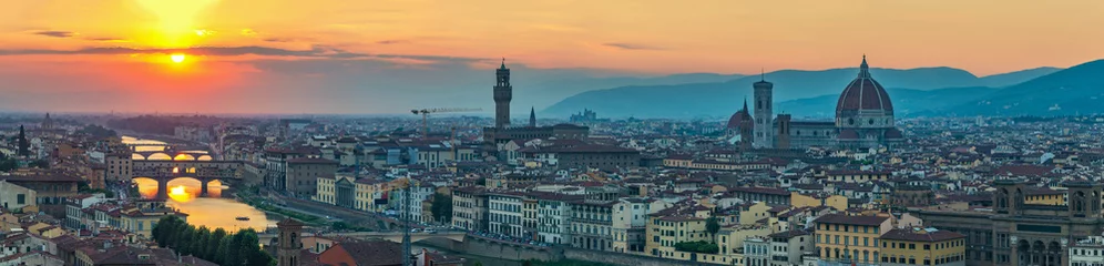 Poster Florenz-Panoramastadtskyline bei Sonnenuntergang, Italien © Noppasinw