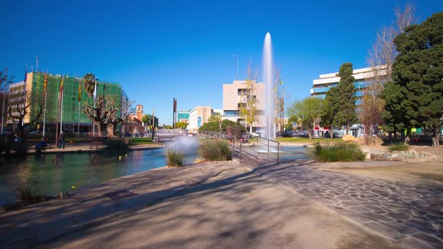 sunny day tarragona city fountain square 4k time lapse spain
