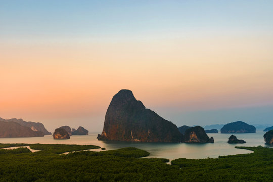 「たにま」の写真素材 | 89,217件の無料イラスト画像 | Adobe Stock