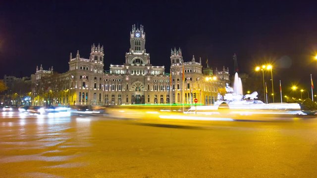 night madrid placa de la cibeles post office traffic circle 4k time lapse spain
