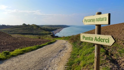 Riserva naturale di punta aderci