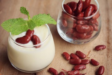 yogurt with red bean