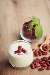 yogurt with red bean