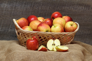 Basket with apples