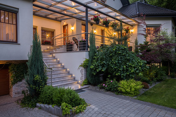 Main entry to luxurious house