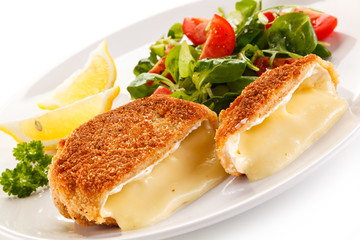 Fried camembert and vegetables