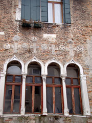 Fototapeta na wymiar Venetian window style