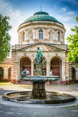 Cercles muraux Fontaine Ancienne fontaine Hygieia à Karlsruhe