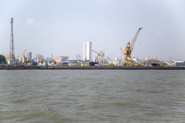 Fototapeta premium Harbor in Mumbai, India