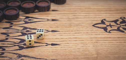 Азартная игра в казино. Нарды