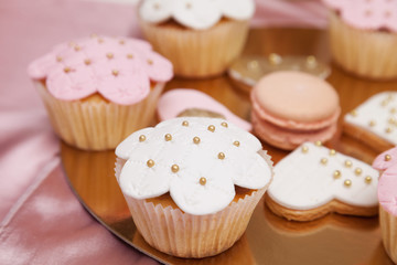 Beautiful pink and white desserts and cupcakes