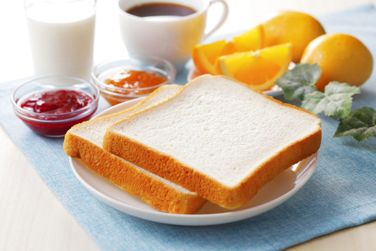 パンの朝食イメージ　Bread & Breakfast image