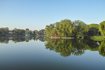 Fototapeta premium Scenery of a park in Beijing